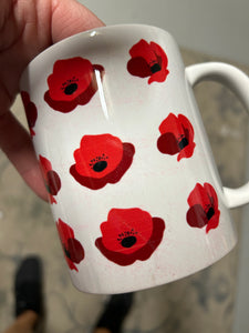 *OUTLET* Pretty Poppy Mug